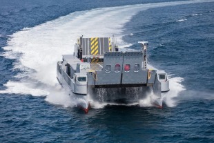 Roll-on/roll-off catamaran landing craft (L-CAT) 0