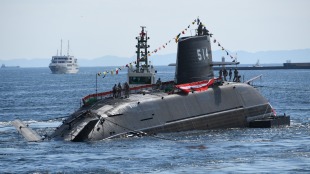 Diesel-electric submarine JS Hakugei (SS 514) 2