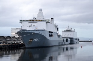 Joint logistic support ship HNLMS Karel Doorman (A833) 6
