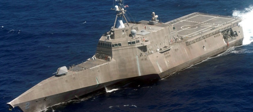 Боевой корабль-тримаран ВМС США