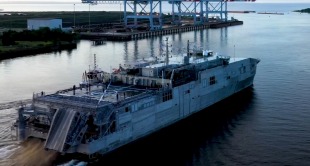 Expeditionary fast transport USNS Apalachicola (T-EPF-13) 1