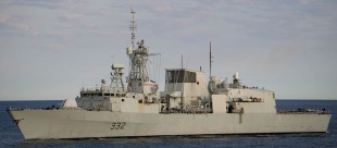 Guided missile frigate HMCS Ville de Québec (FFH 332) 1