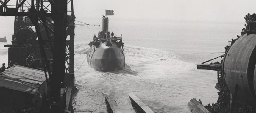 Спуск на воду субмарины HMS Swiftshor