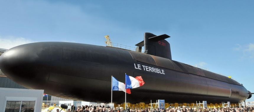 Церемония наименования подводной лодки Le Terrible
