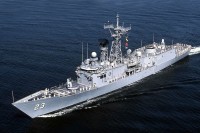 Guided missile frigate USS Lewis B. Puller (FFG-23)