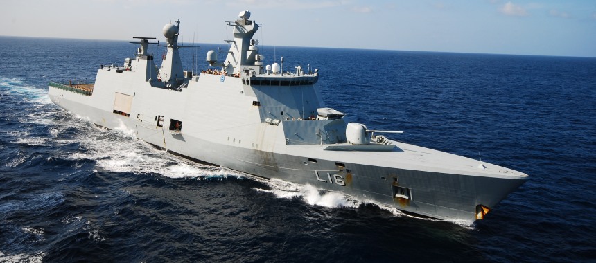 Корабль боевой поддержки HDMS Absalon
