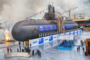Дизель-електричний підводний човен ROKS Dosan Ahn Changho (SS-083) 0