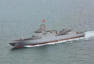 Есмінці класу Renhai (Type 055) 1