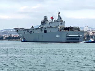 Amphibious assault ship TCG Anadolu (L 400) 4