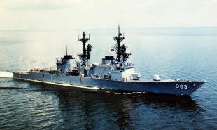 Destroyer USS Spruance (DD-963) 1