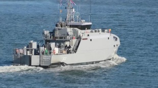 Patrol boat RKS Tobwaan Mainiku (302) 2