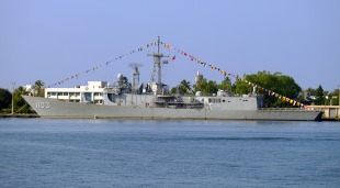 Guided missile frigate ROCS Cheng Ho (PFG2-1103) 2