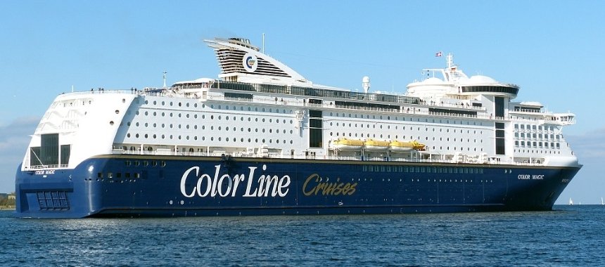 The cruise ship Color Magic