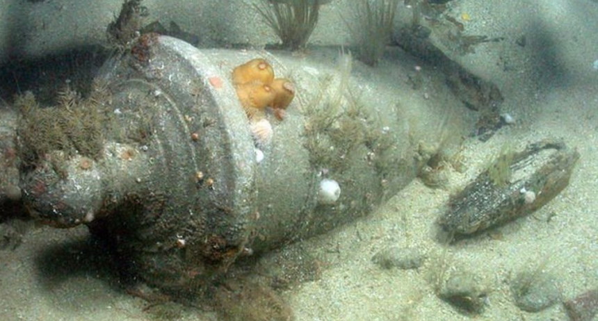 Найденный артефакт - орудие с линкора HMS Victory, 1744 год