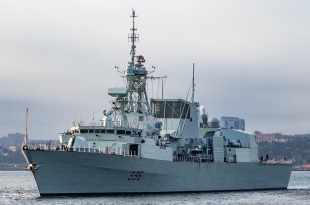 Guided missile frigate HMCS Montréal (FFH 336) 0