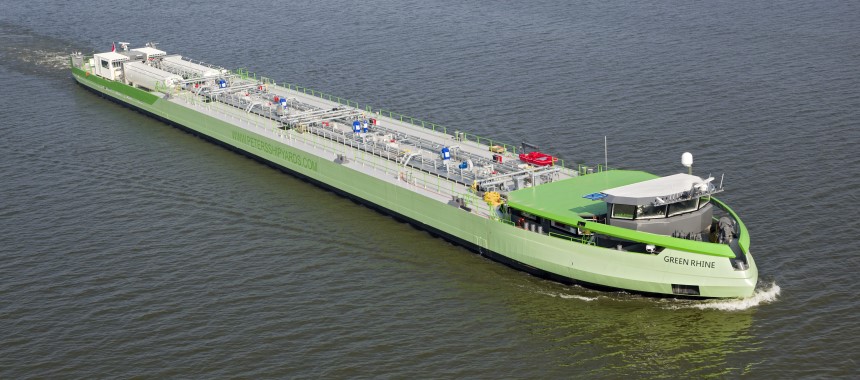 Первое в мире речное судно работающее на газе Green Rhine