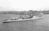 Light cruiser HMS Gloucester (62)