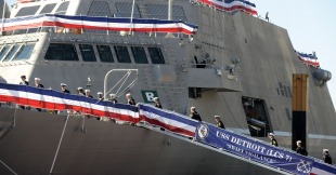 Корабль прибрежной зоны USS Detroit (LCS-7) 4