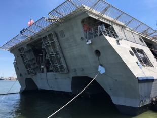 Корабль прибрежной зоны USS Gabrielle Giffords (LCS-10) 4