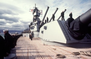 Лінійний корабель USS Iowa (BB-61) 5