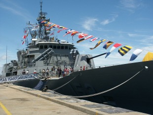 Фрегат HMAS Warramunga (FFH 152) 4