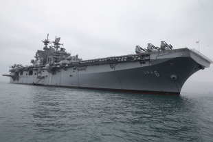 America-class amphibious assault ship 2
