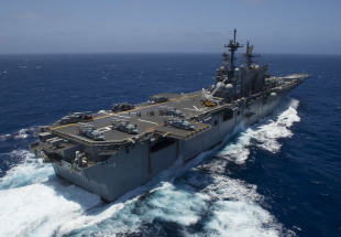 Amphibious assault ship USS America (LHA-6) 2