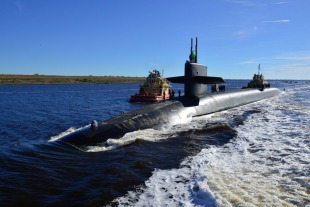 Атомний підводний човен USS Alaska (SSBN-732) 0