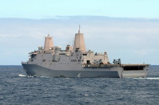 Amphibious transport dock USS New Orleans (LPD-18) 3