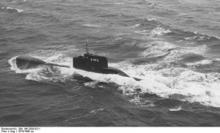 Type 206 submarine 2