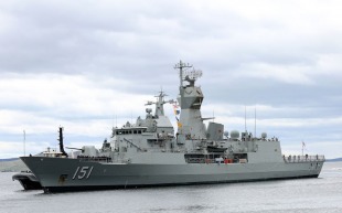 Фрегат HMAS Arunta (FFH 151) 0