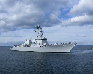 Arleigh Burke-class destroyer 1