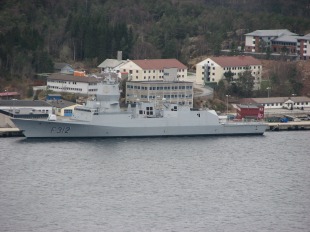 Fridtjof Nansen-class frigate 3