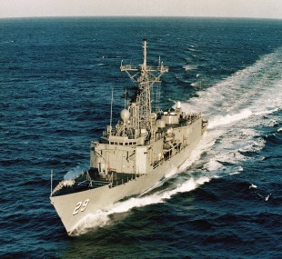 Фрегат УРО USS Stephen W. Groves (FFG-29) 3