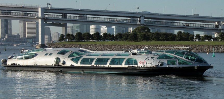Water taxi in Tokyo