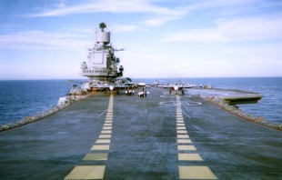 Тяжёлый авианесущий крейсер «Адмирал Флота Советского Союза Кузнецов» 3