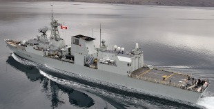 Фрегат УРО HMCS Montréal (FFH 336) 1