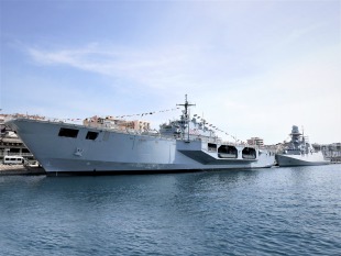 Десантный транспорт-док San Marco (L 9893) 0