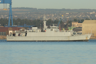 Тральщик-шукач мін Чернігів (M 310) (колишній HMS Grimsby) 0