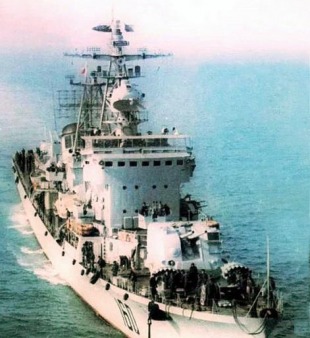 Эсминец УРО Guangzhou (DDG-160) 1