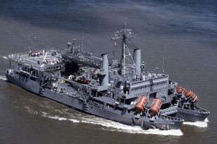 Корабль спасения подводных лодок USS Pigeon (ASR-21) 0