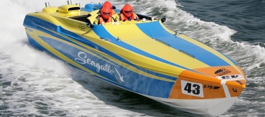 Українці стали чемпіонами світу в змаганнях «Формула-1» на воді