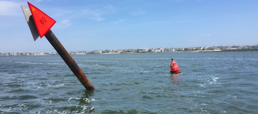 Веха постоянная (Spar buoy)