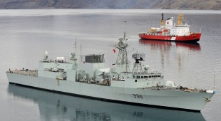 Фрегат УРО HMCS Montréal (FFH 336) 2