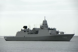 Ракетний фрегат HNLMS De Zeven Provinciën (F802) 3