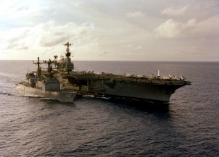 Эсминец USS Peterson (DD-969) 3