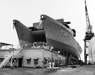 Корабель порятунку підводних човнів USS Ortolan (ASR-22) 4