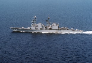 Есмінець USS Comte de Grasse (DD-974) 2