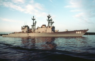 Эсминец USS Moosbrugger (DD-980) 3