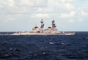 Есмінець USS Leftwich (DD-984) 1